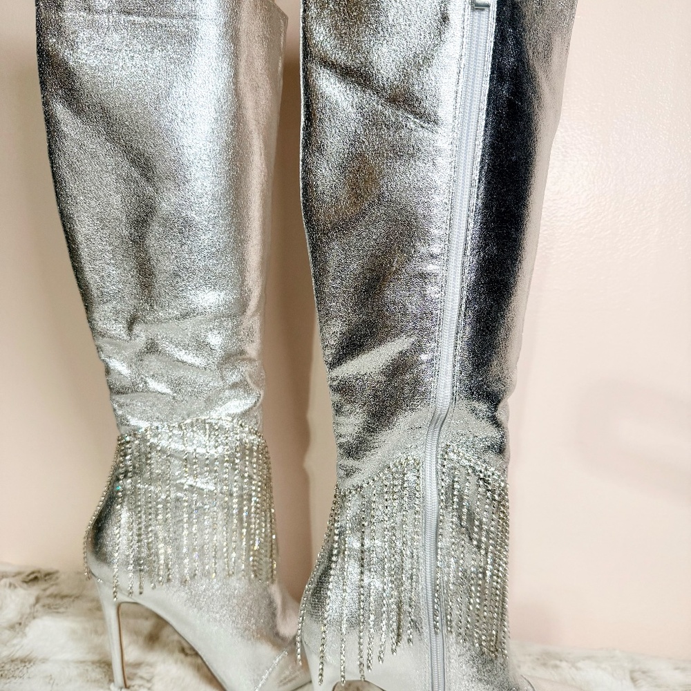 * Berness Silver Metallic  W/Dangling Rhinestone Fringe 4 1/2" Stiletto OTK Boot - Picture 4 of 9